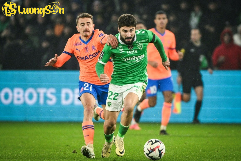 Saint-Etienne đã thua 9 trận sau 14 vòng đấu (Ảnh: Ligue 1)